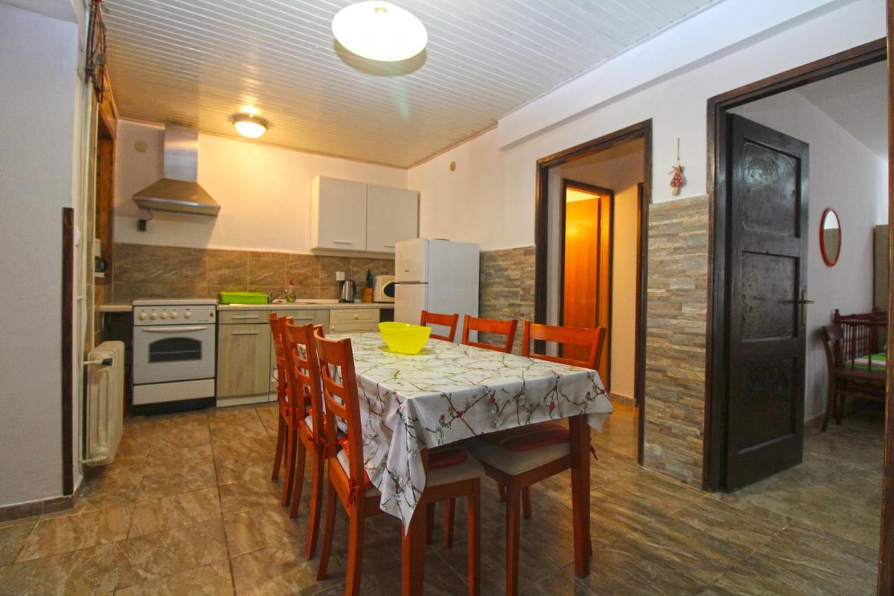 Apartments Matilda 1954 Fažana Buitenkant foto