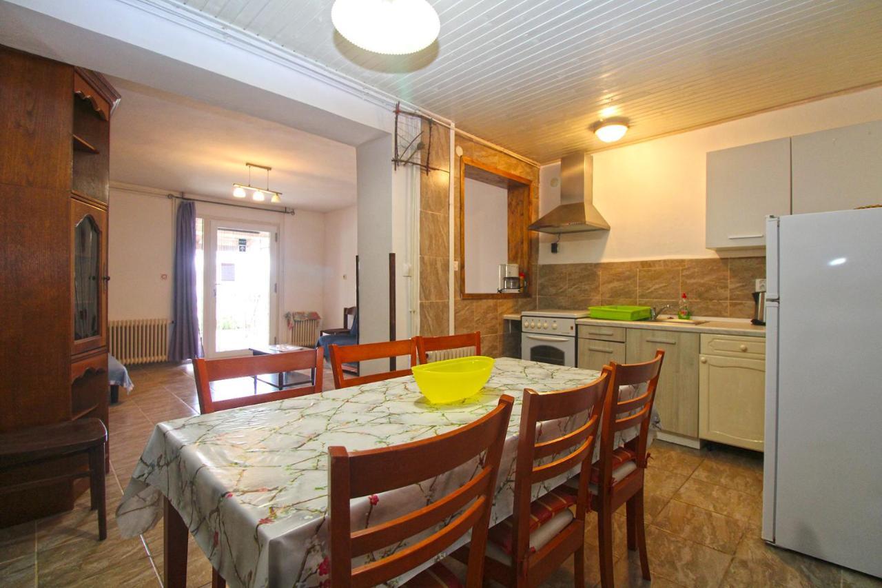 Apartments Matilda 1954 Fažana Buitenkant foto